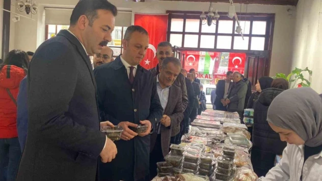 Zonguldak'ta 'Hayır Çarşısı' açıldı