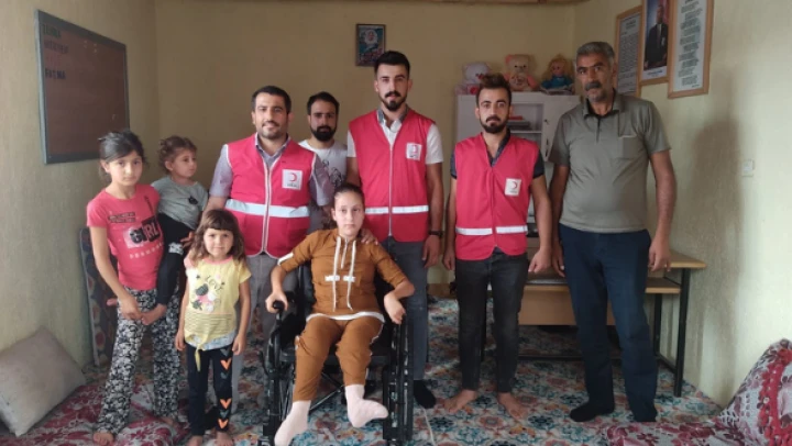Kızılay Zeliş'in sevincine ortak oldu