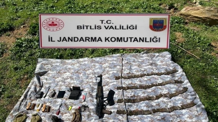 Bitlis'te silah ve mühimmat ele geçirildi
