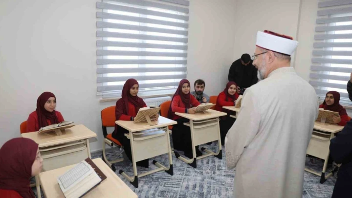 Diyanet İşleri Başkanı Erbaş, Iğdır'da Kur'an kursu açılışına katıldı