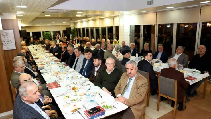 'Cumhuriyetimizin 100. Yılında Eskişehir'e Değer Katanlar-Söyleşiler' kitabı yayınlandı