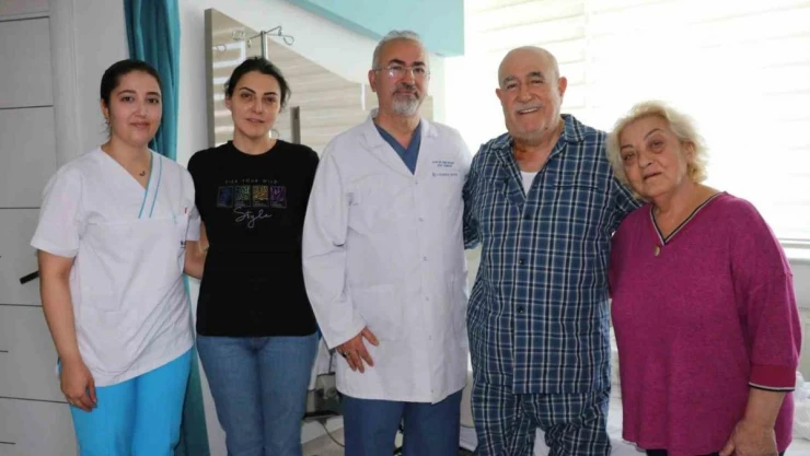 'Masada kalırsın, felç olabilirsin' denilen hasta Van'da sağlığına kavuştu