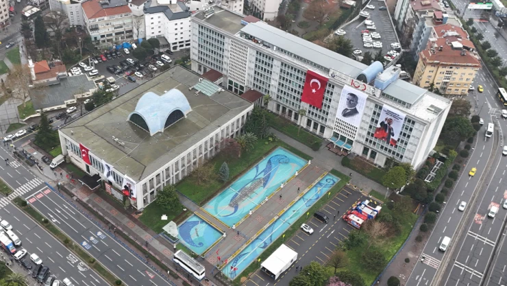 'Yolsuzluk' soruşturmasında Ali Nuhoğlu ve Furkan Remzi Ceylan'a ait inşaat firmalarına el konuldu