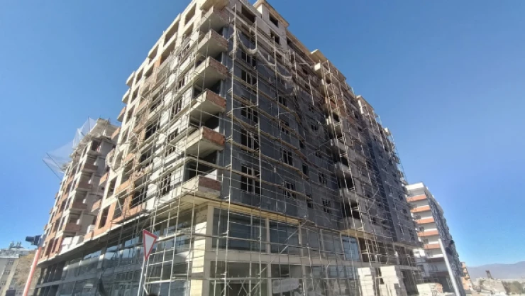 8. kattan yere çakılan şef feci şekilde can verdi