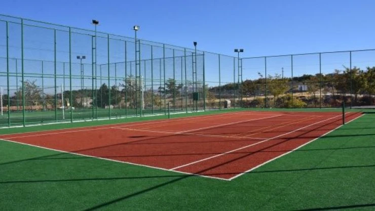 Ağın'da spor tesisleri yenilendi