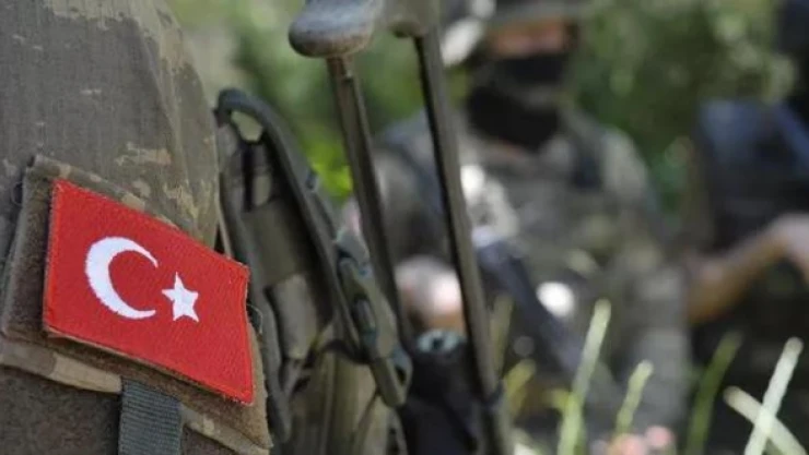 Askeri araç kaza yaptı 1 asker şehit oldu