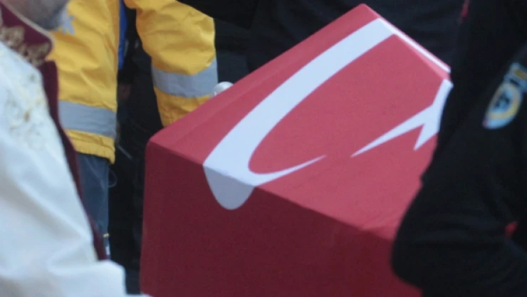 Terör örgütü ateş açtı : 1 asker şehit oldu