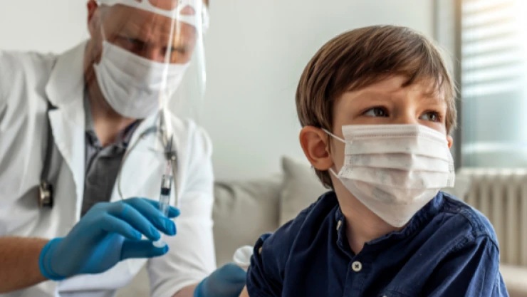 Aşısız çocukların okula gitmesi yasaklanabilir