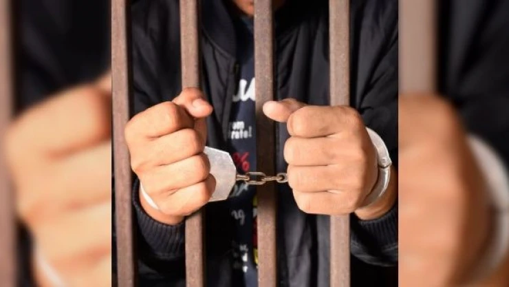 Gümrük kapısı adına sahte hesap açan şahıs tutuklandı