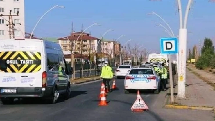 Kural ihlali yapan sürücülere ceza yağdı