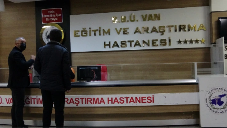 Randevu yoğunluğu nedeniyle ek mesai başladı