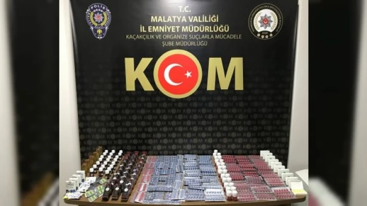 TIR'da kaçak telefon ve sigara ele geçirildi