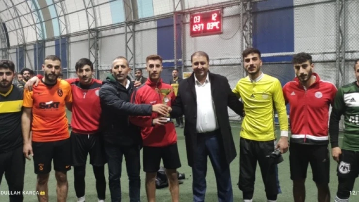 Van'da futbol turnuvaları sona erdi