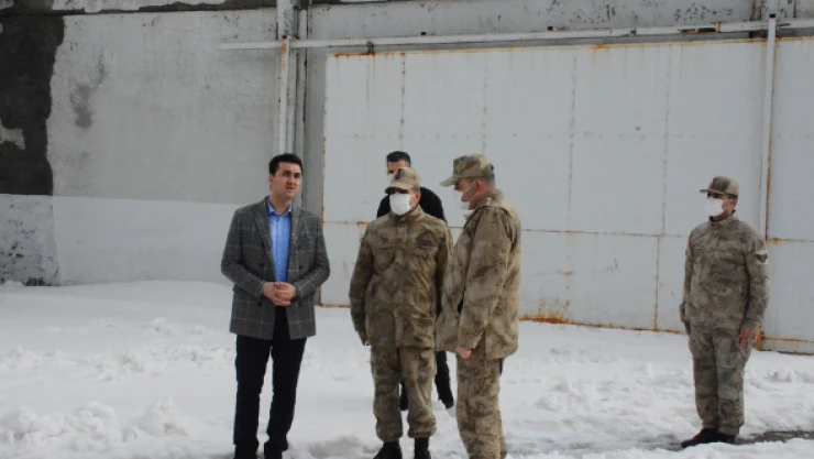 Yedisu ilçe Kaymakamı  üs bölgesini ziyaret etti