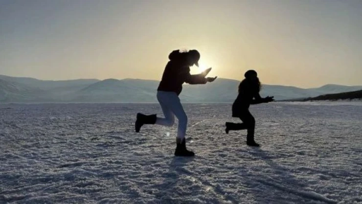 Çıldır Gölü'nü en eğlenceli şekilde tanıttılar