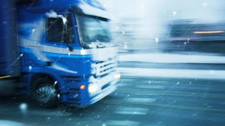 Çıldır-Aktaş kara yolu TIR geçişine açıldı