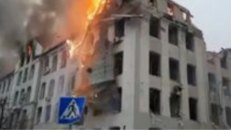 Harkiv'de Emniyet Binası patlatıldı!