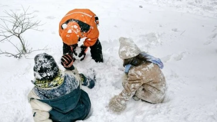 Iğdır'da eğitime kar engeli !