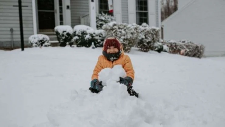 Kars'ta eğitime kar engeli!