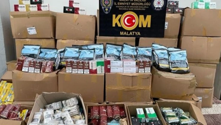 Malatya'da kargo aracında kaçak tütün operasyonu!