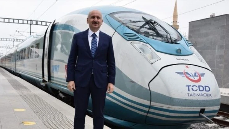 Bakan Karaismailoğlu: Hızlı trende günlük 31 bin 651 yolcu ile tüm zamanların rekorunu kırdık