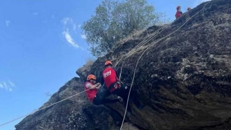 Erzurum'da nefes kesen arama kurtarma eğitimi!