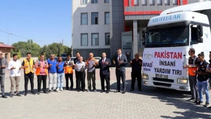 Iğdır'dan Pakistan' a yardım elini uzattı