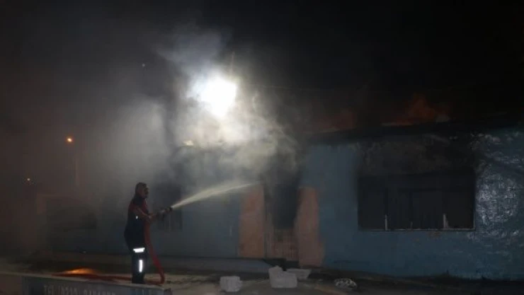 Iğdır'da sebze hali kundaklandı