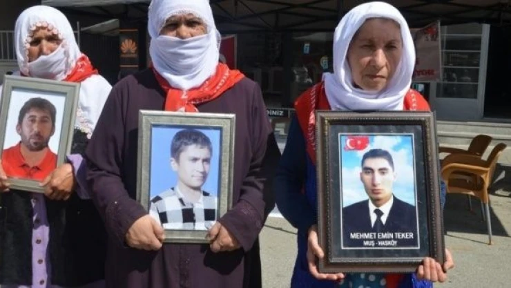 Muş'ta evlat nöbeti tutan aile sayısı 39'a yükseldi