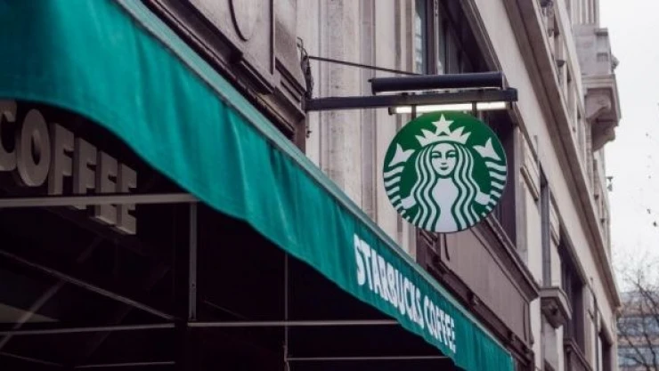 Starbucks  bir zam daha yaptı!