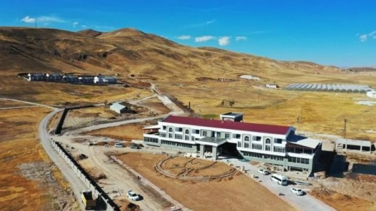 Van'da sıcak su kaynakları  ekonomiye kazandırılacak