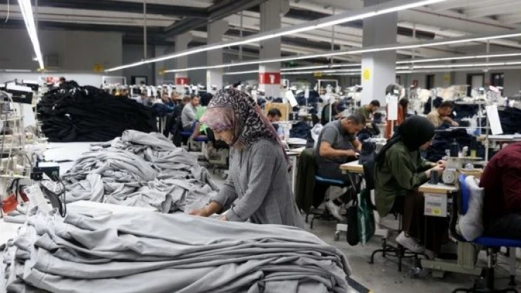 Bitlis'te tekstil yatırımları binlerce istihdam sağladı