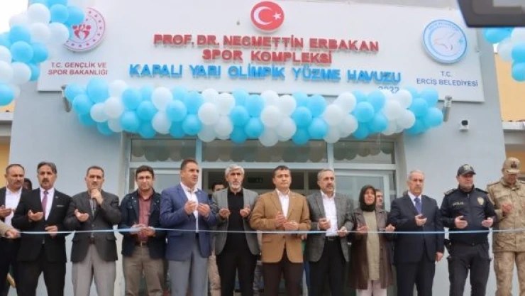 Erciş'te 'Necmettin Erbakan Erciş Spor Vadisi' açıldı