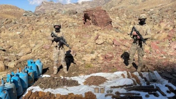 Eren Abluka Sonbahar-Kış-5 Operasyonu bölgesinde mühimmat ele geçirildi