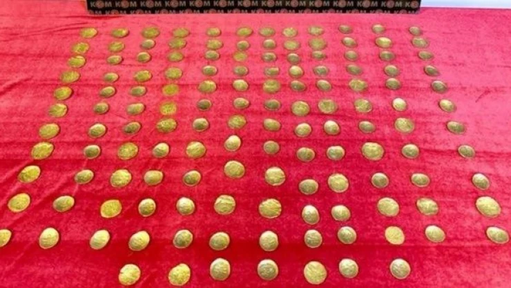 Erzincan'da yüzlerce adet tarihi sikke ele geçirildi