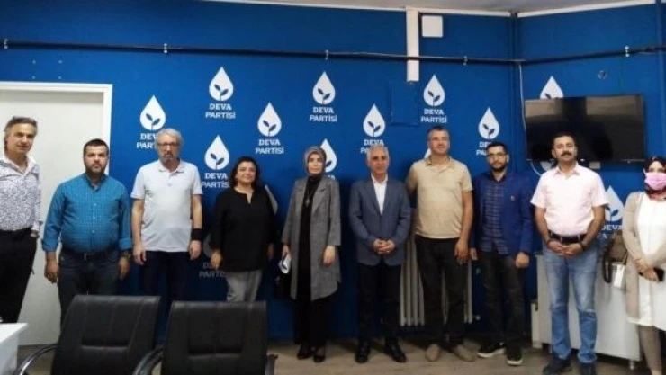 Malatya Eczacı Odası'ndan DEVA Partisi'ne ziyaret