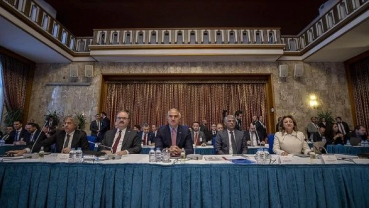 Bakan Ersoy'dan cemevleri açıklaması