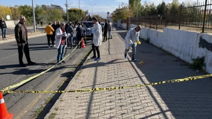 Bingöl'de bıçaklı kavga:  lise öğrencisi öldü