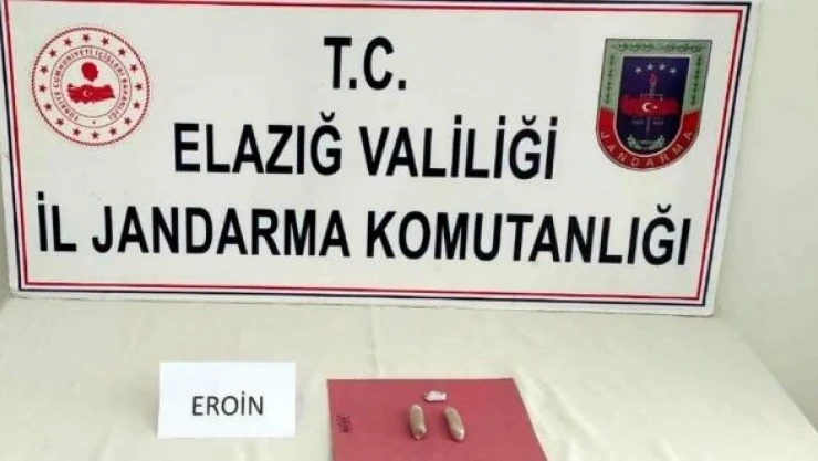 Elazığ'da yaralama suçundan aranıyordu eroinle yakalandı
