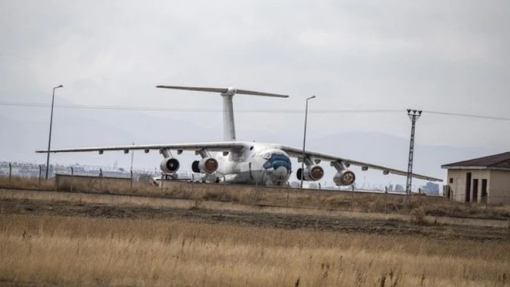 Erzurum'daki 'misafir uçak' satılıyor