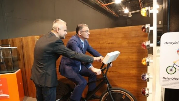 Van'da 20 bin öğrenci bilim ve sanatla buluşacak