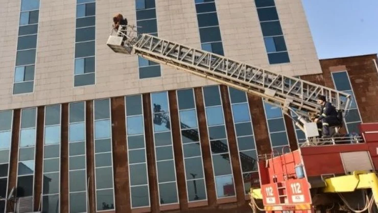 Ahlat Devlet Hastanesinde nefes kesen tatbikat