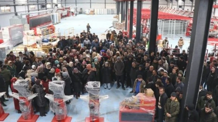 Çuval Fabrikası Oltu'ya yakıştı...