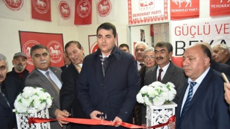 DP Genel Başkanı Uysal, Kars'ta il binasını açtı