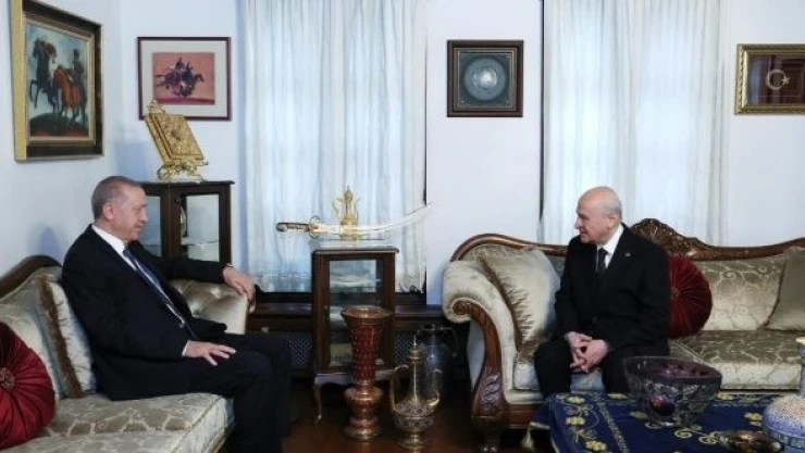 Erdoğan ve Bahçeli görüşmesinden ilk fotoğraf geldi