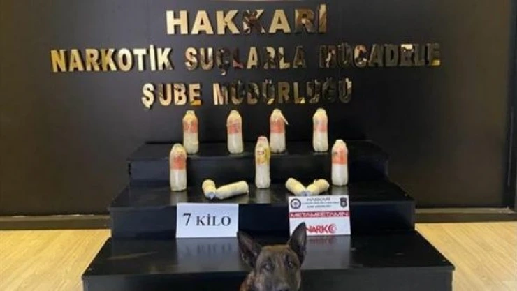 Hakkari'de etiketli içecek şişelerinden sentetik uyuşturucu çıktı