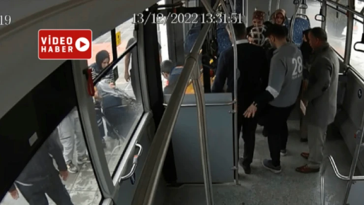 Kahraman şoför baygınlık geçiren kadını hastaneye böyle yetiştirdi