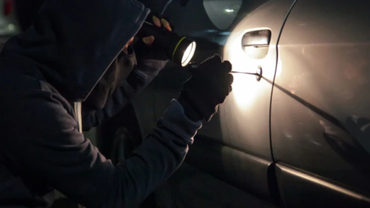 Kars'taki bir inşaatta hırsızlık olayı!