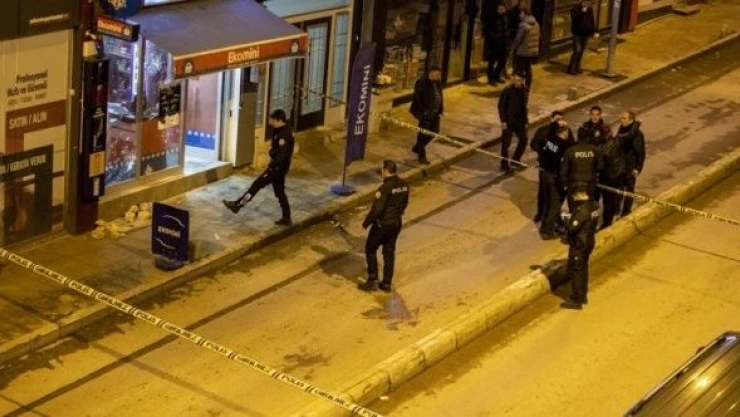 Son dakika! Erzurum'da iş yerine pompalı tüfek saldırısı