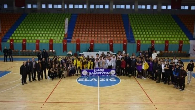 Elazığ'da Okul Sporları Basketbol Müsabakaları sona erdi